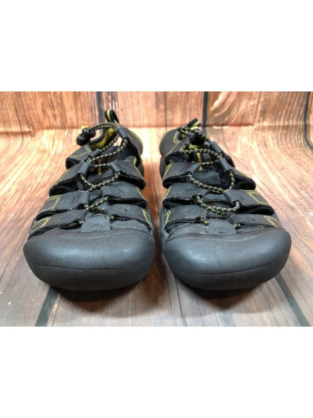 KEEN Big Boys 6 / 38.5 Newport Black Yellow Waterproof Sport Sandals